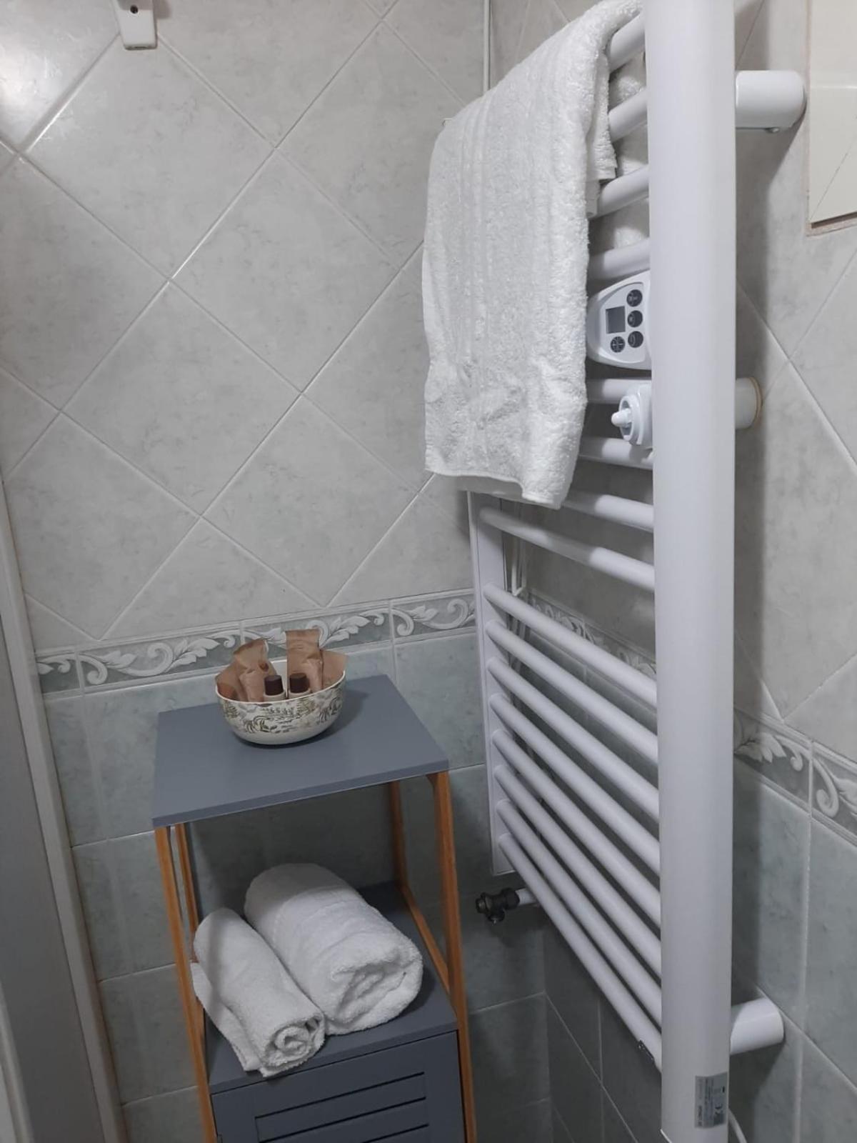 Ferienwohnung La Dimora Del Pumo Lecce Exterior foto