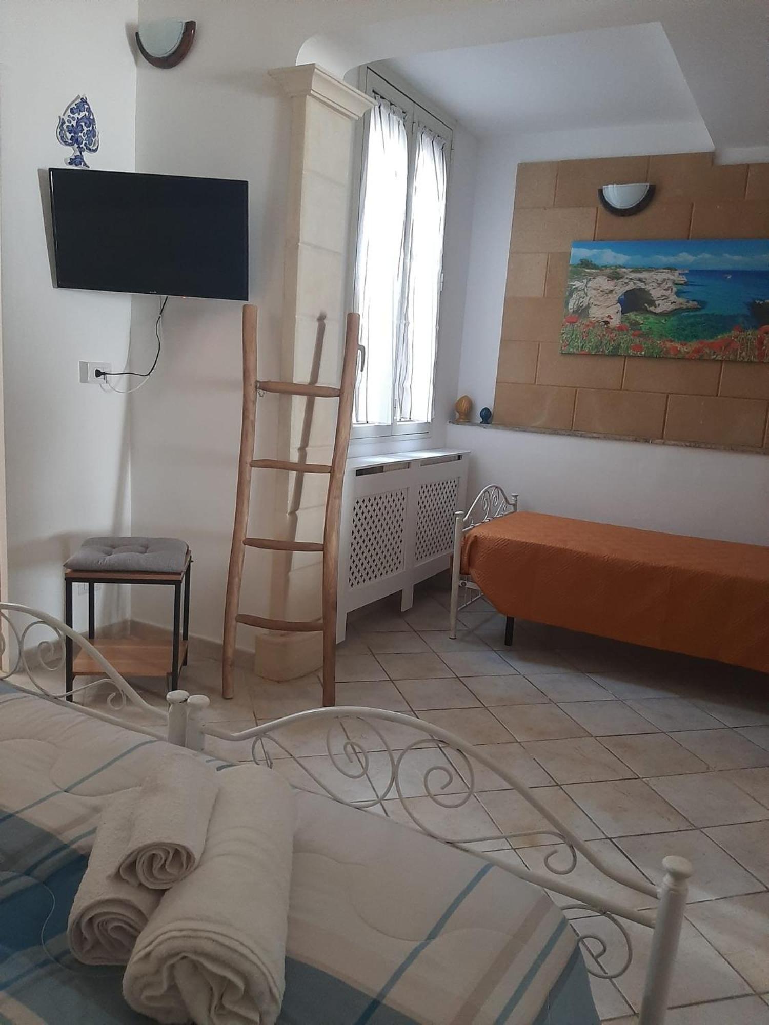 Ferienwohnung La Dimora Del Pumo Lecce Exterior foto